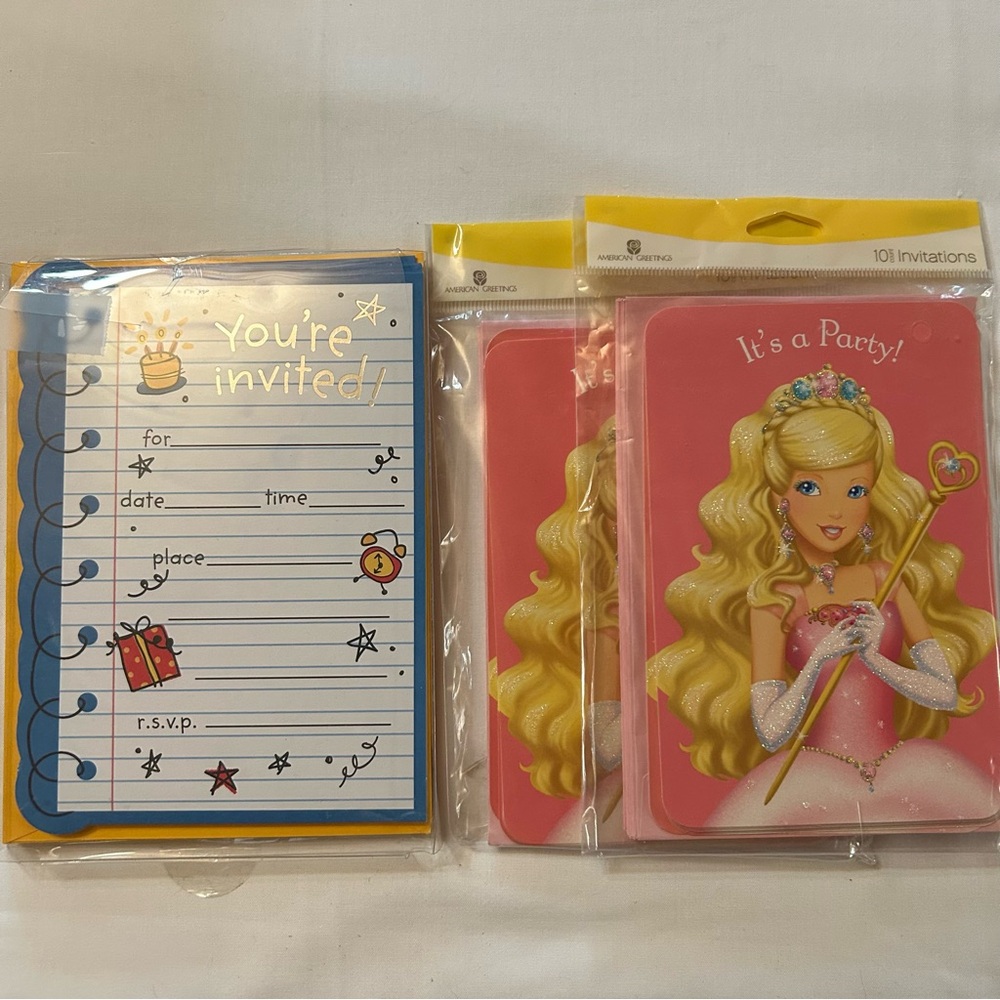 32 Party Invitations